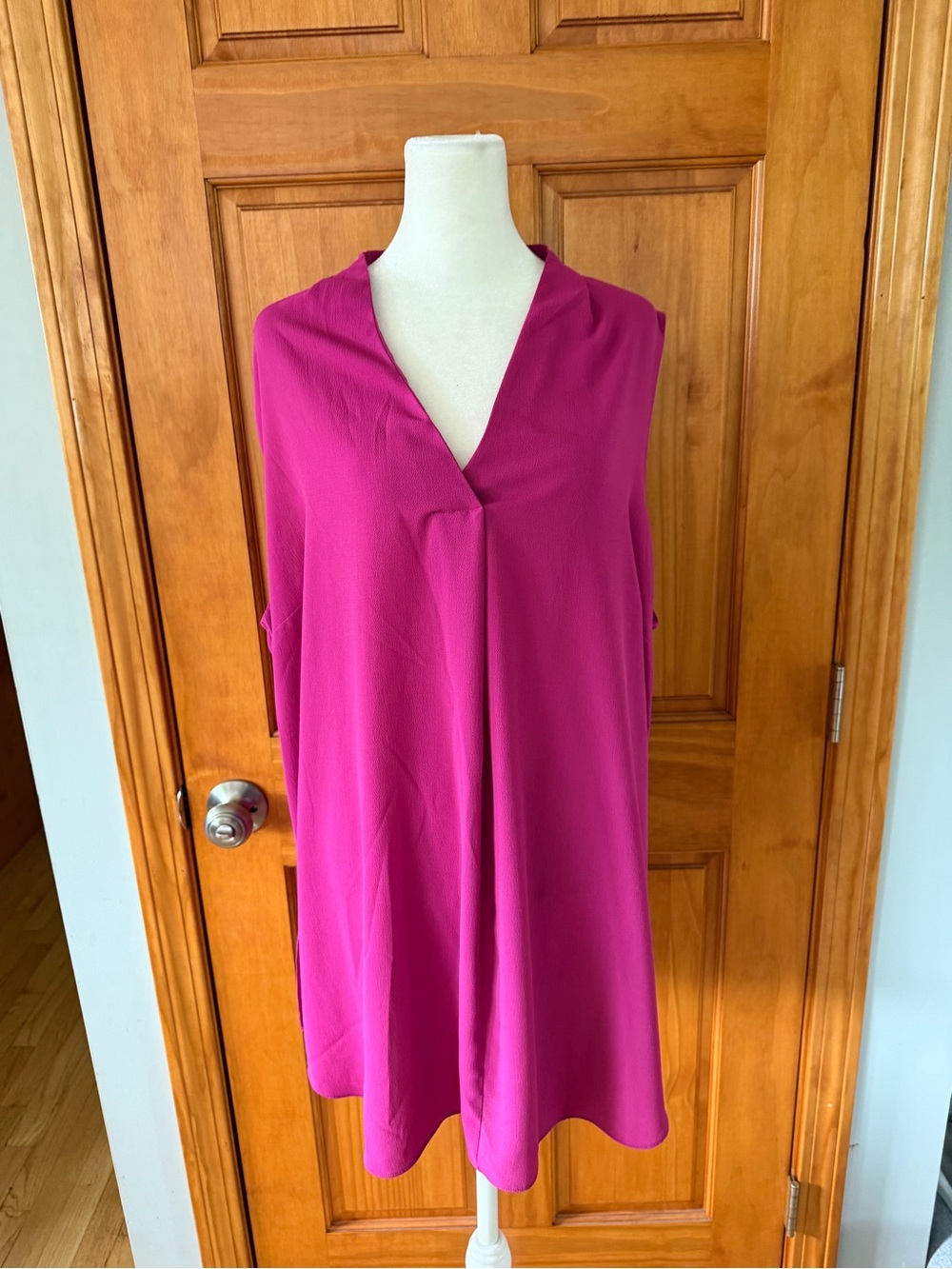 Worthington Woman Sleeveless V-Neck Tunic Top - Fuchsia Pink
